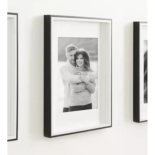 Black & White Gibson 4-pc. Gallery Wall Frame Set