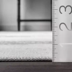 Black and Ivory Diamond Washable Area Rug, 5x8