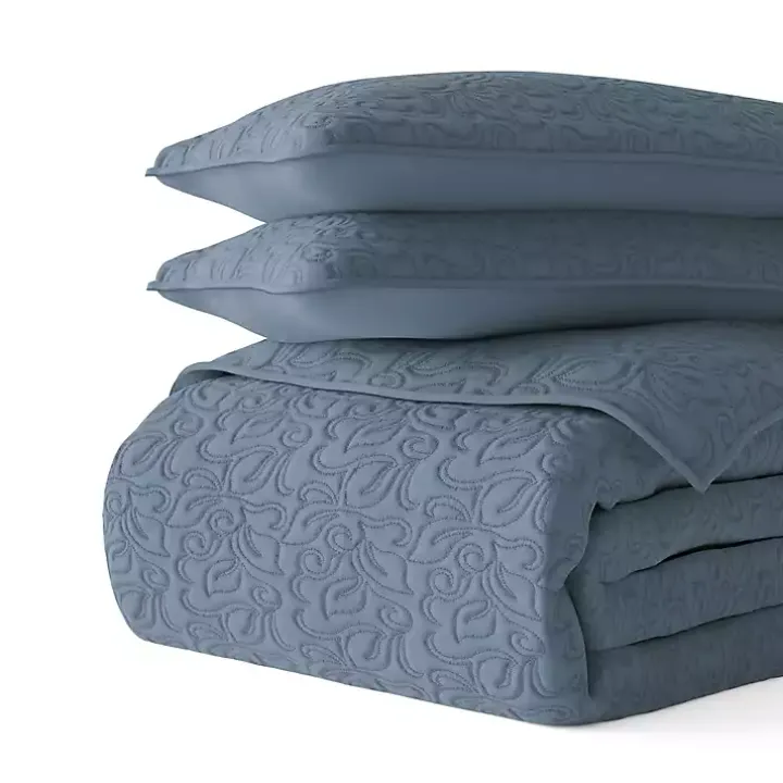 Blue Floral Stitch 3-pc. Queen Quilt Set
