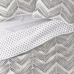 Gray Chevron Reversible 3-pc. Queen Quilt Set