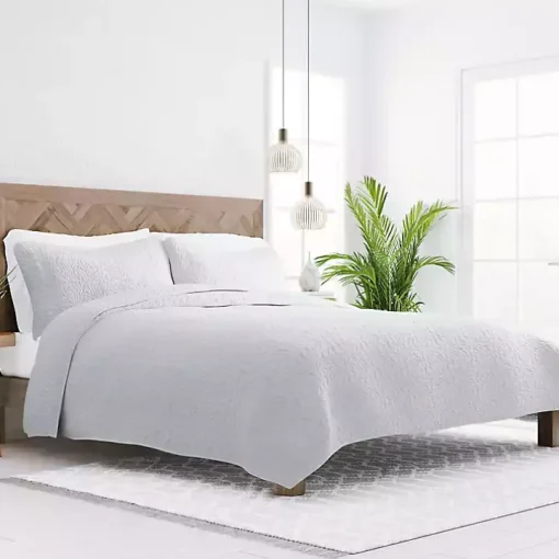 Gray Floral Stitch 3-pc. King Quilt Set