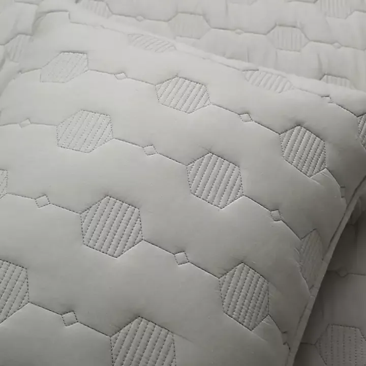 Gray Hexagon Honeycomb 3-pc. Cali King Quilt Set