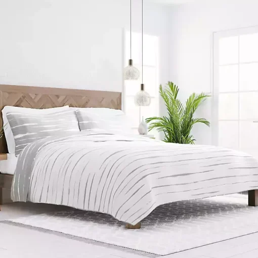 Gray Linear Reversible 3-pc. King Quilt Set