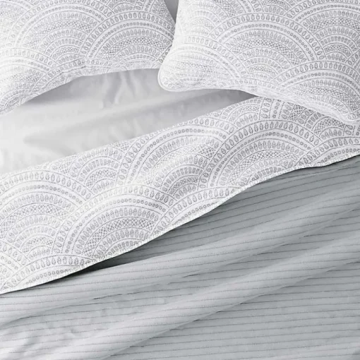 Gray Scalloped Reversible 3-pc. Queen Quilt Set