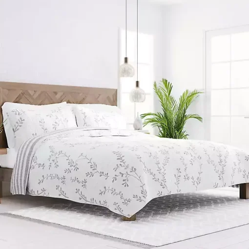 Gray Vines Reversible 2-pc. Twin Quilt Set