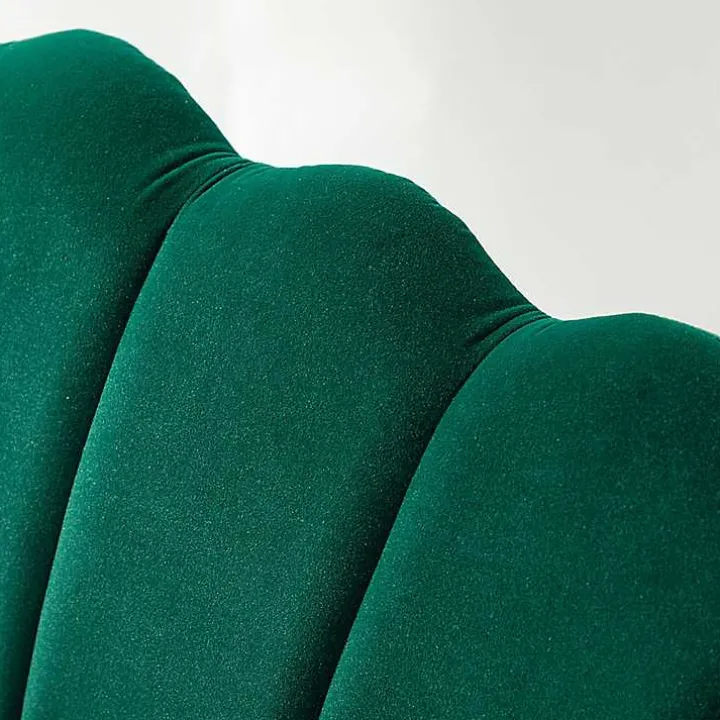 Green Donata Velvet Tufted Loveseat