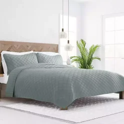 Green Stitched Diamond 2-pc. Twin Quilt Set