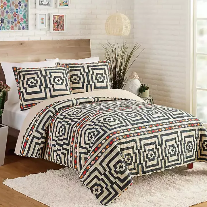 Justina Blakeney Black Hypnotic King Quilt Set