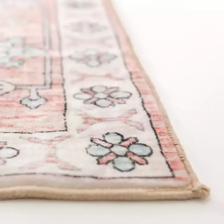 Kelly Traditional Washable Area Rug, 5x8