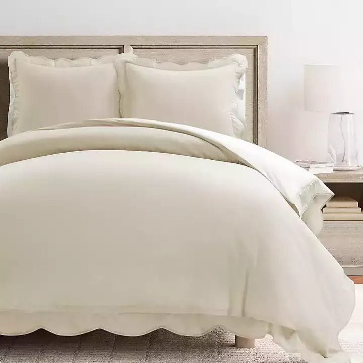 Tan Scallop Edge 3-pc. Full/Queen Duvet Cover Set