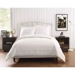 White Atmosphere King Quilt