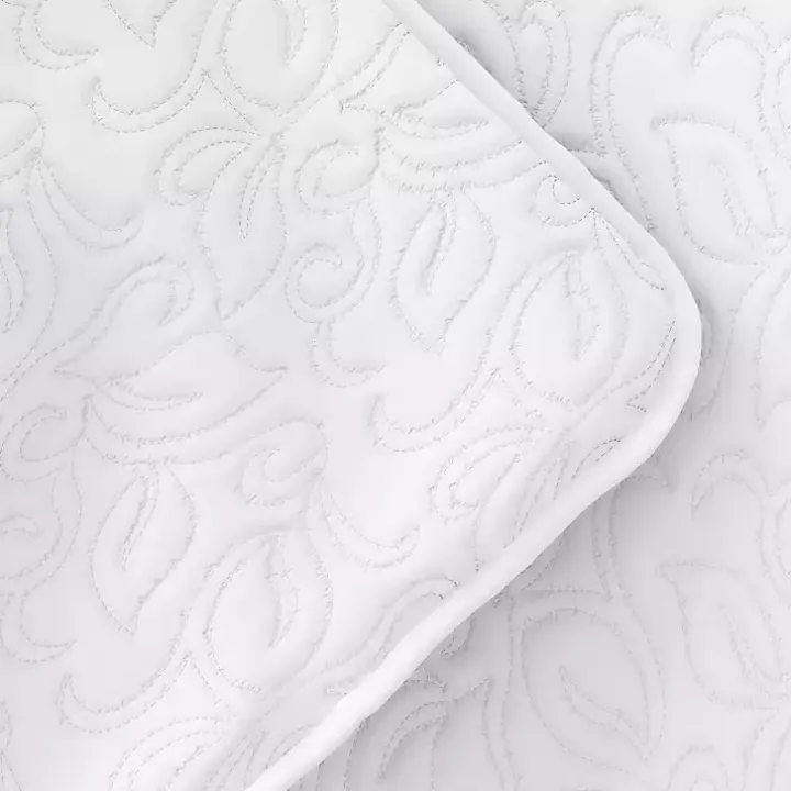 White Floral Stitch 3-pc. King Quilt Set