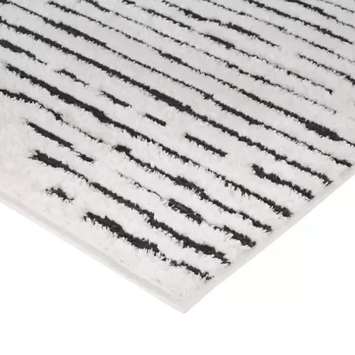 White Moroccan Accent Rug, 2x3
