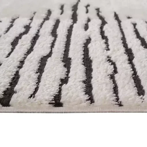 White Moroccan Area Rug, 7x9