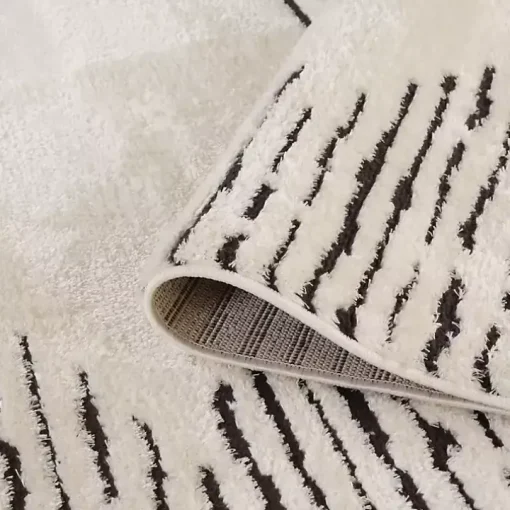 White Moroccan Area Rug, 7x9