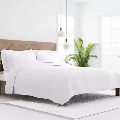 White Stitched Stripes 3-pc. Queen Quilt Set