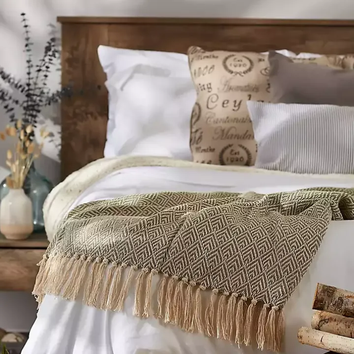 Artichoke Green Diamond Fringe Throw