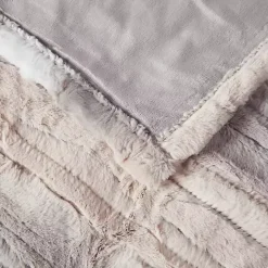 Beautyrest Blush Faux Fur Oversized Heated Throw