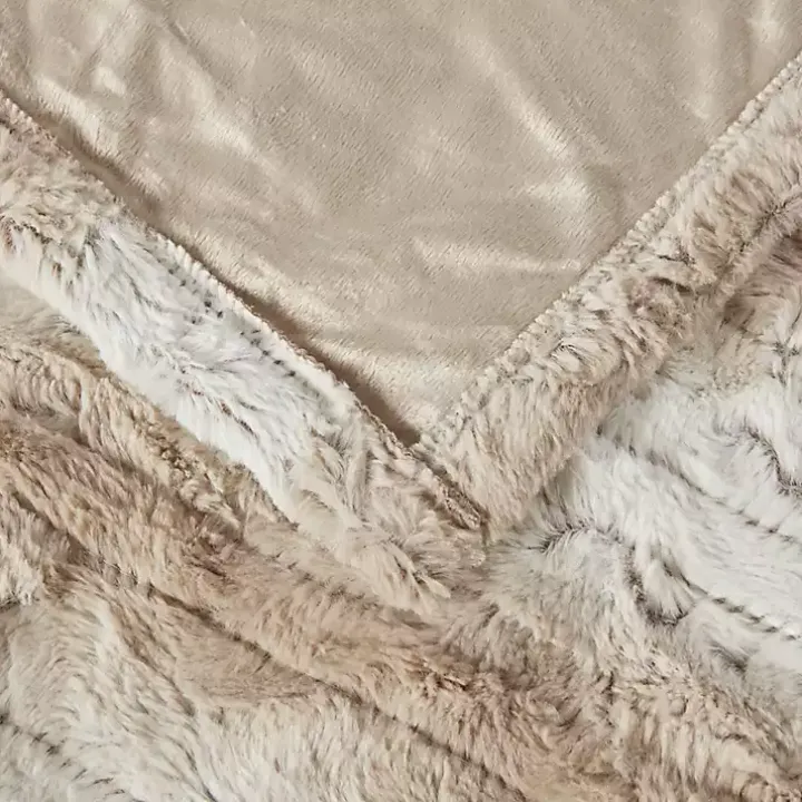 Beautyrest Sand Faux Fur Oversized Heated Throw