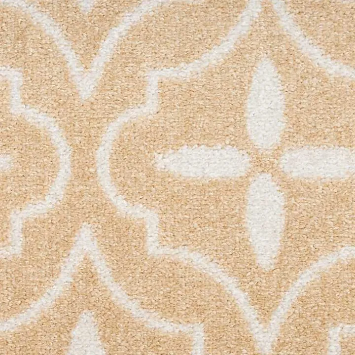 Beige & Ivory Quatrefoil Indoor/Outdoor Runner