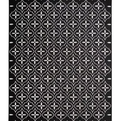Black & Ivory Quatrefoil Indoor/Outdoor Rug, 8x10