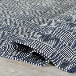 Blue & Ivory Checkered Indoor/Outdoor Rug, 6x9