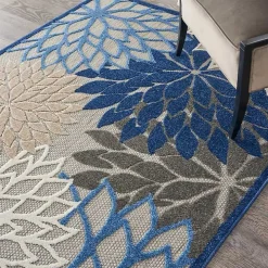 Blue Floral Burst Outdoor Area Rug, 6x9