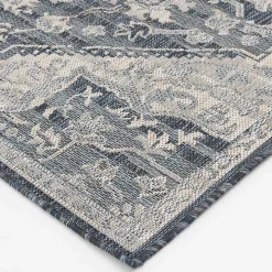 Blue Medallion Lava Indoor/Outdoor Area Rug, 7x9