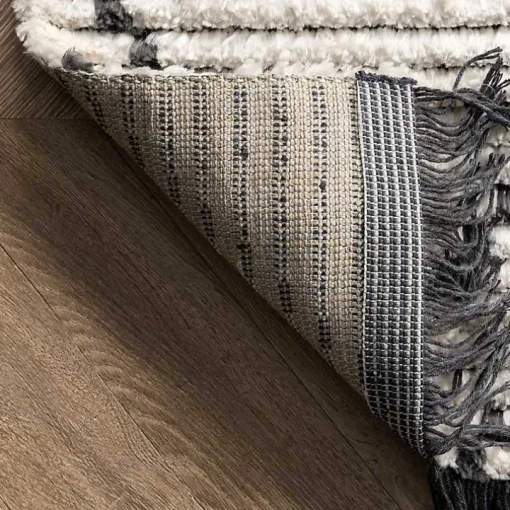 Cream Geometric Diamonds Fringed Area Rug, 7x10