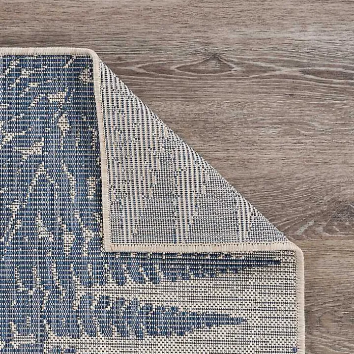 Gray and Navy Falling Ferns Outdoor Area Rug, 5x7