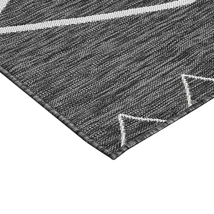 Gray Connected Diamond Outdoor Area Rug, 8x10