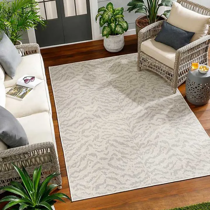 Gray Ravello Outdoor Rug, 7x10