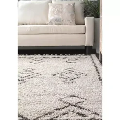 Macey Moroccan Diamond Area Rug, 5x8