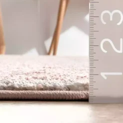 Modern Hattie Area Rug, 5x8