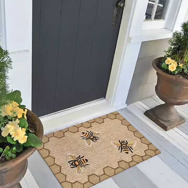 Natural Honeycomb & Bees Outdoor Accent Rug