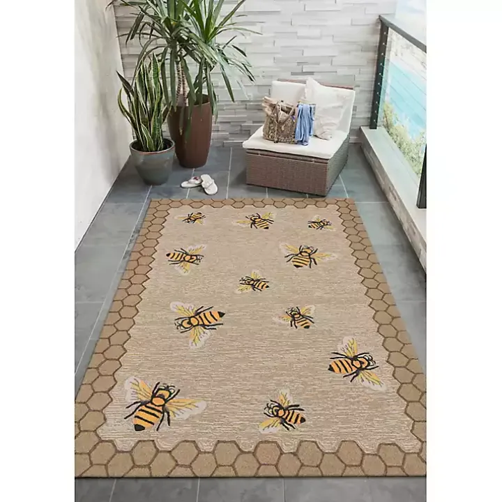 Natural Honeycomb & Bees Outdoor Accent Rug