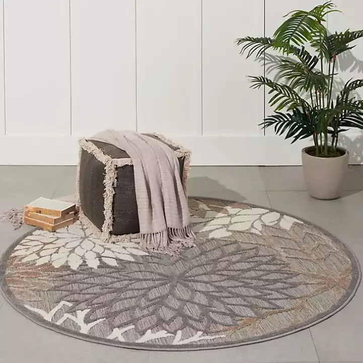 Neutral Floral Burst Outdoor Round Area Rug, 5 ft.