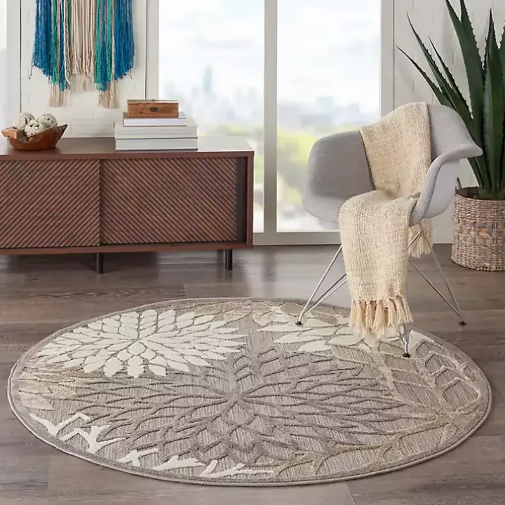 Neutral Floral Burst Outdoor Round Area Rug, 5 ft.