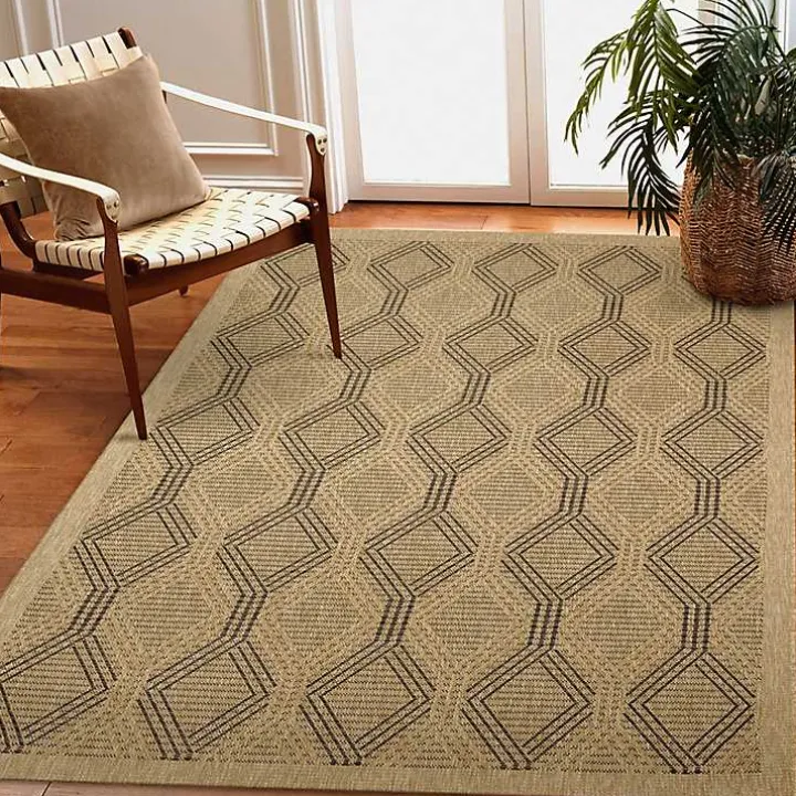 Tan & Black Diamonds Indoor/Outdoor Area Rug, 5x7