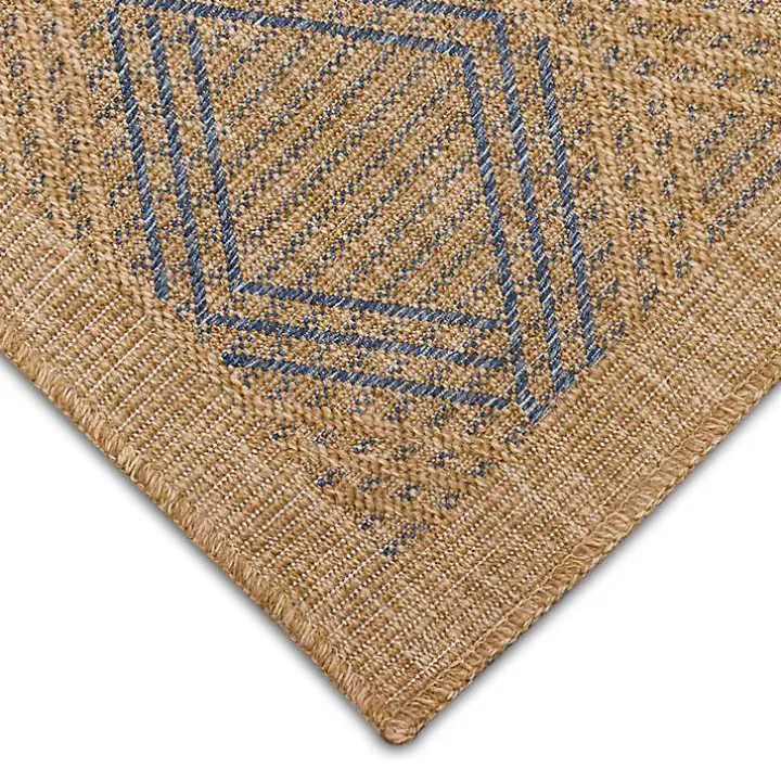 Tan & Navy Diamonds Indoor/Outdoor Area Rug, 5x7