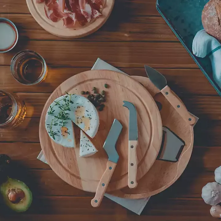 Texas A&M University Cheese Board and Tool Set