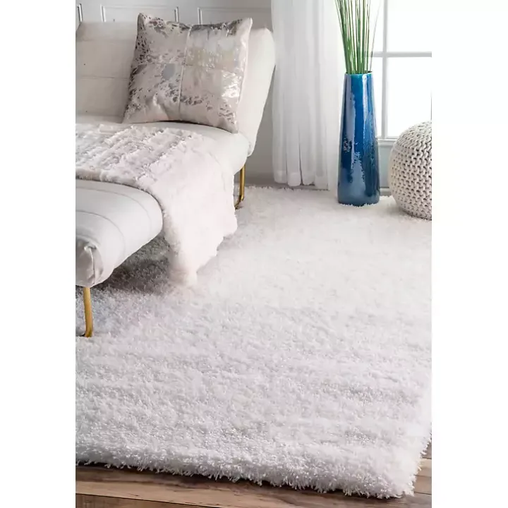 White Iliza Shag Area Rug, 5x8