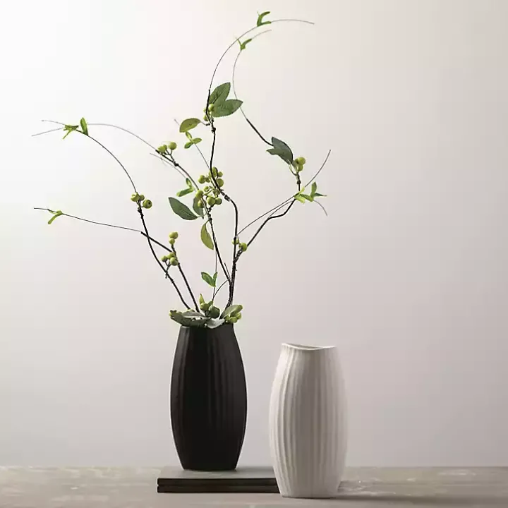 White Modern Ribbed Ceramic Vase