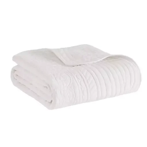 White Oversized Quilted Scalloped Edge Throw