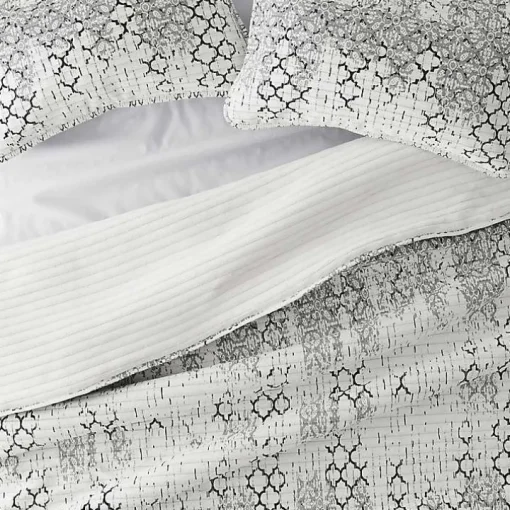 White Trellis Reversible 3-pc. King Quilt Set