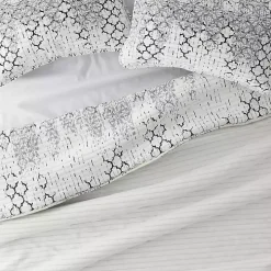 White Trellis Reversible 3-pc. King Quilt Set