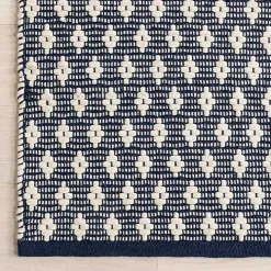 Dark Gray and Ivory Dainty Diamond Area Rug, 5x8