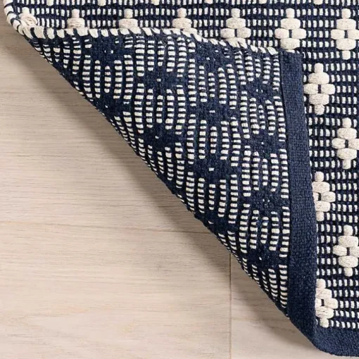 Dark Gray and Ivory Dainty Diamond Area Rug, 5x8