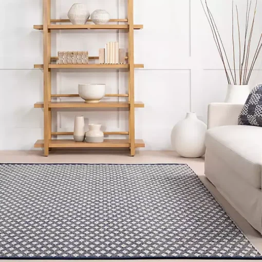 Dark Gray and Ivory Dainty Diamond Area Rug, 5x8