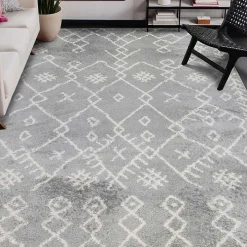 Gray Geometric Area Rug, 5x8